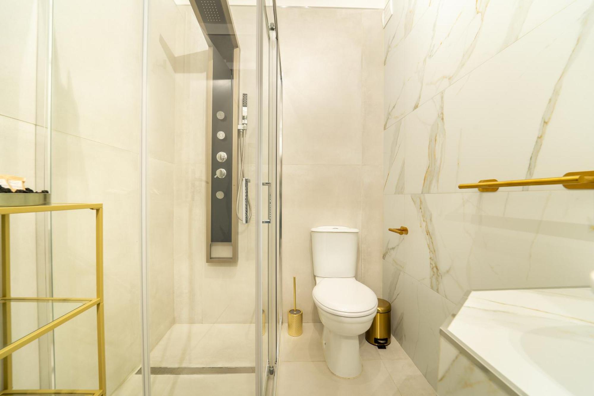 Johnny'S Suites Taormina Beach Bay 外观 照片