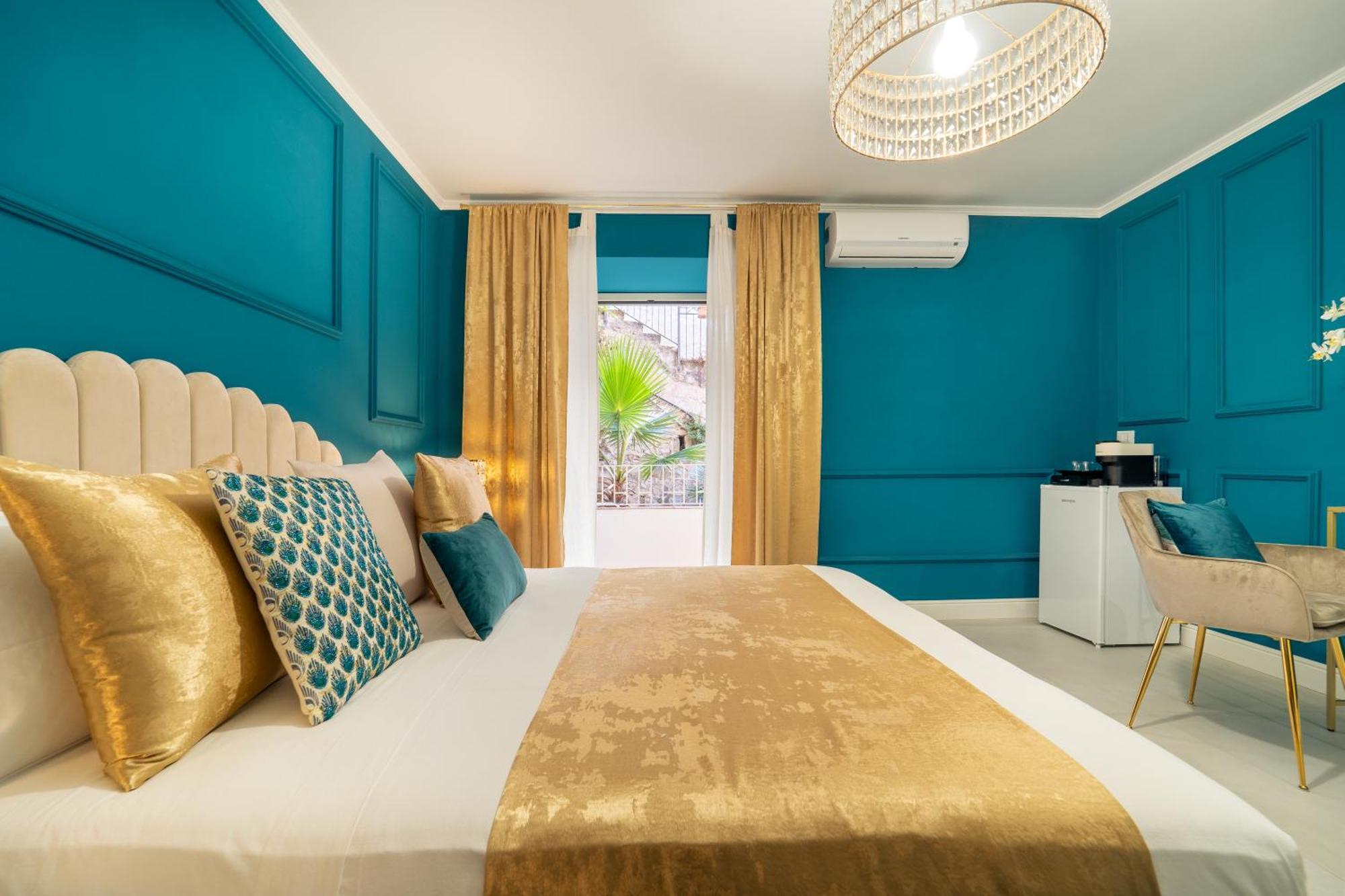 Johnny'S Suites Taormina Beach Bay 外观 照片